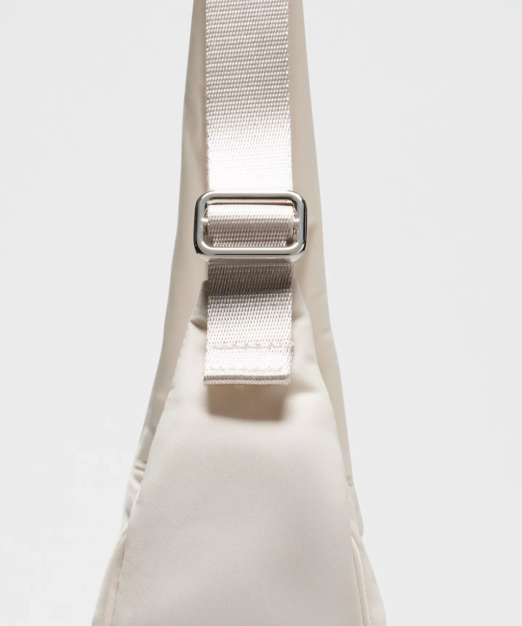 Lululemon Shoulder Bag 4L